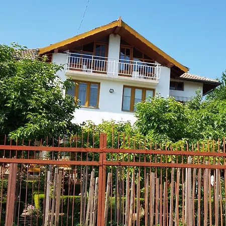 Вила Таня Guest house *